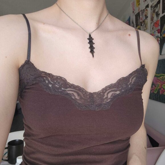 Gothic black vertebrae spike vampire necklace with a small silver chain - Picture 4 of 12